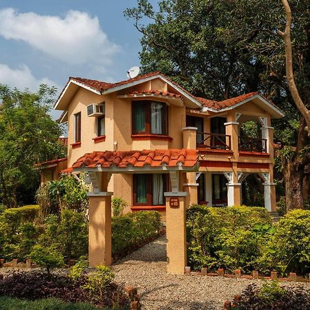 The Riverview Retreat Corbett By Leisure Hotels Garjia Exterior foto