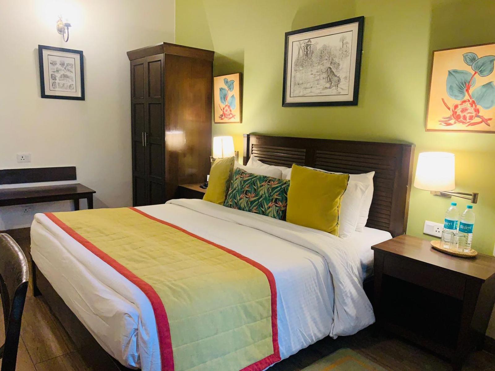 The Riverview Retreat Corbett By Leisure Hotels Garjia Exterior foto