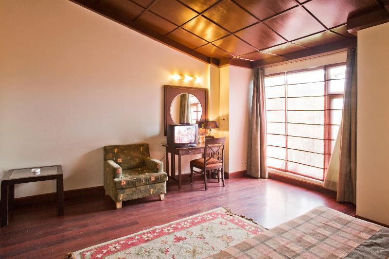 The Riverview Retreat Corbett By Leisure Hotels Garjia Exterior foto