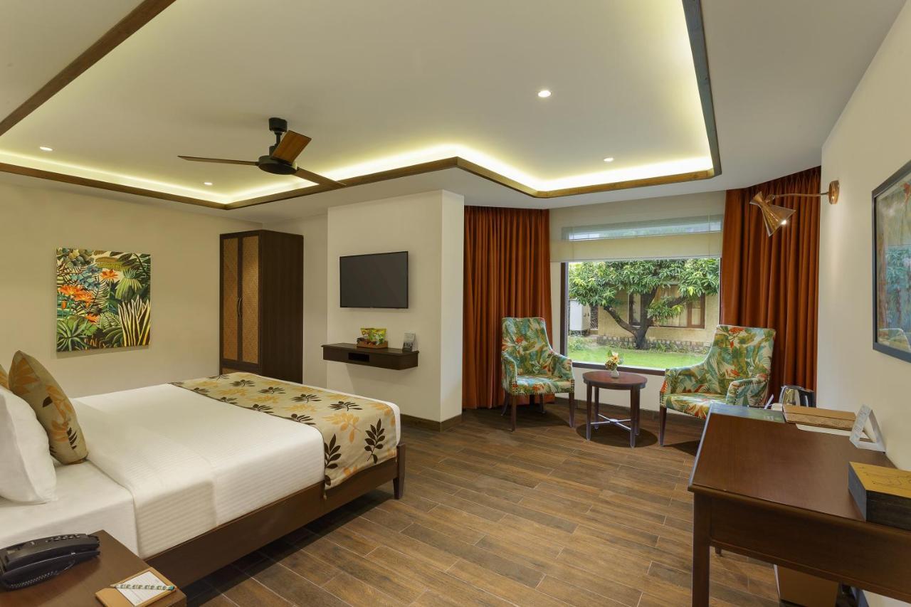 The Riverview Retreat Corbett By Leisure Hotels Garjia Exterior foto