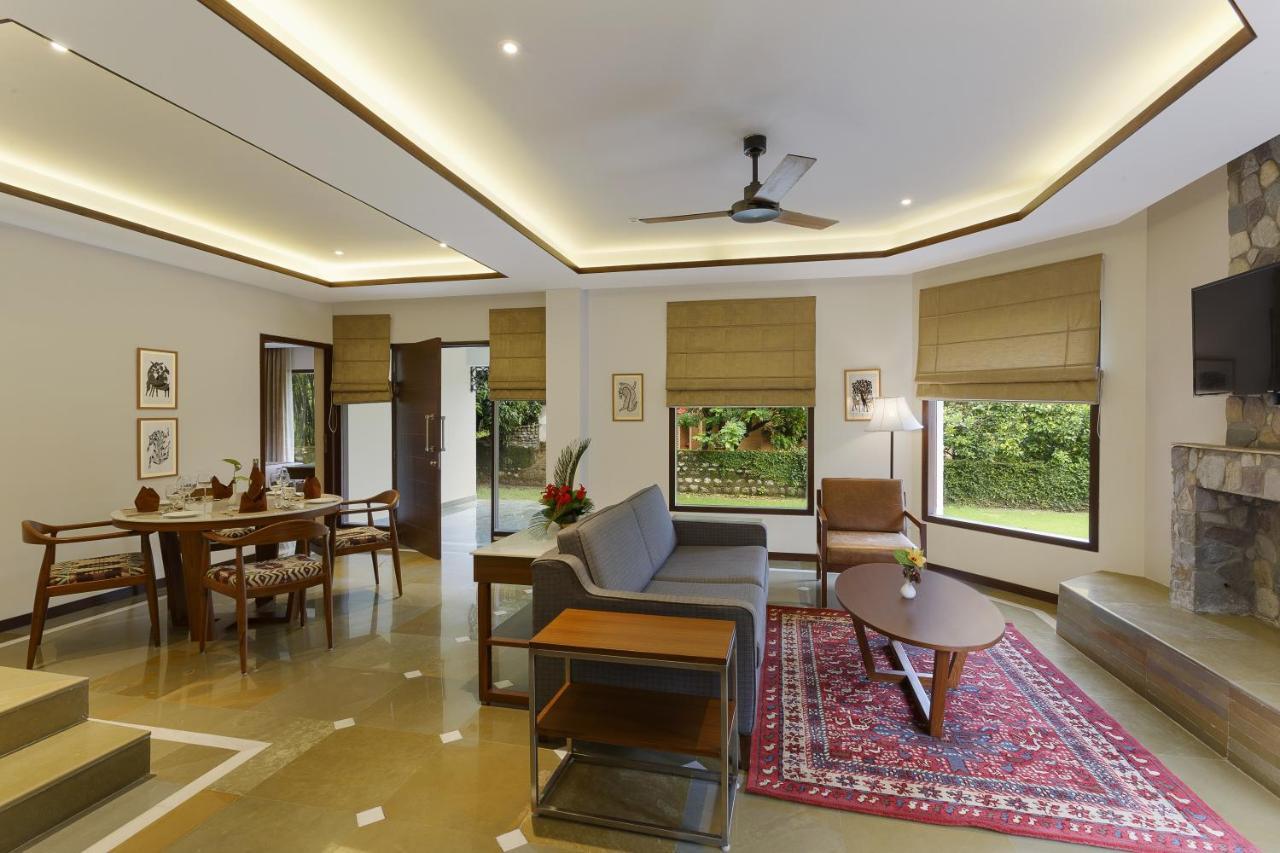 The Riverview Retreat Corbett By Leisure Hotels Garjia Exterior foto