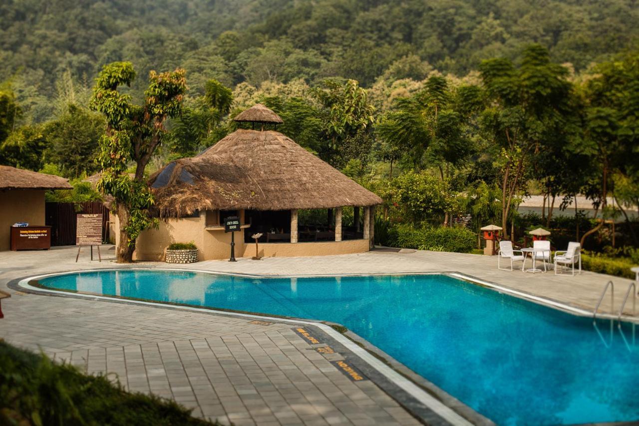 The Riverview Retreat Corbett By Leisure Hotels Garjia Exterior foto